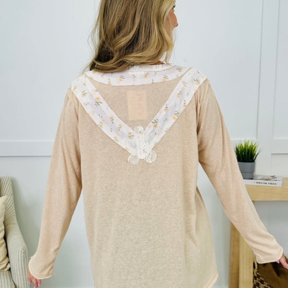 💖POL Graceful Petals Vintage Inspired Top - Picture 5 of 7